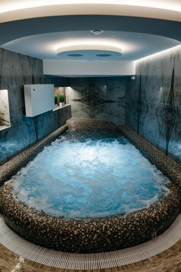 Bohema Hotel Telsiai Ngoại thất bức ảnh